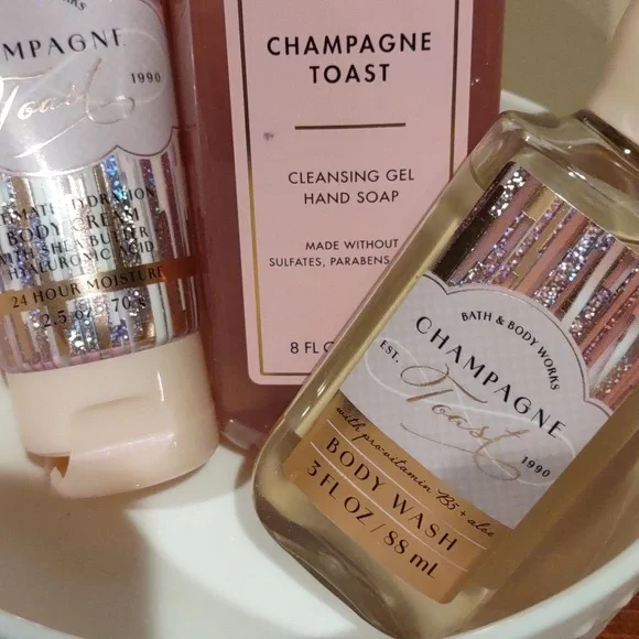 Champagne Toast Bath and Body Set, Bath & Body Works - Picture 3 of 9
